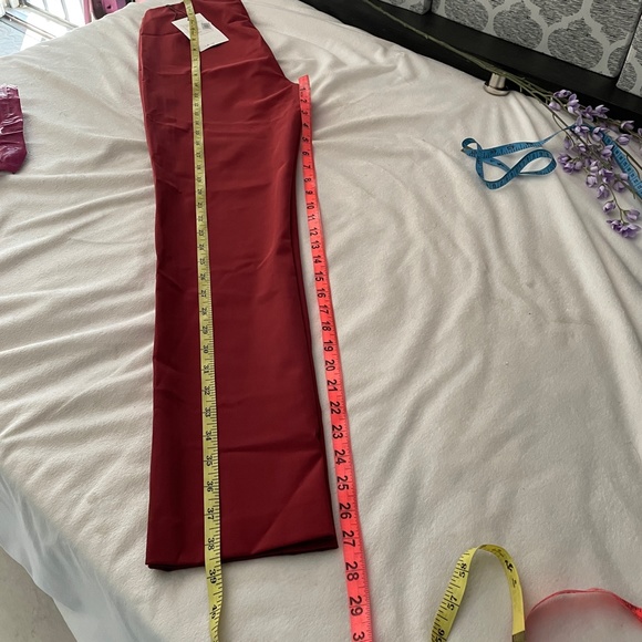 NWT Theory‎ 'Navalane- Becker' Skinny Ponte Pants in Black Cherry [SZ 4 ] - Picture 13 of 14